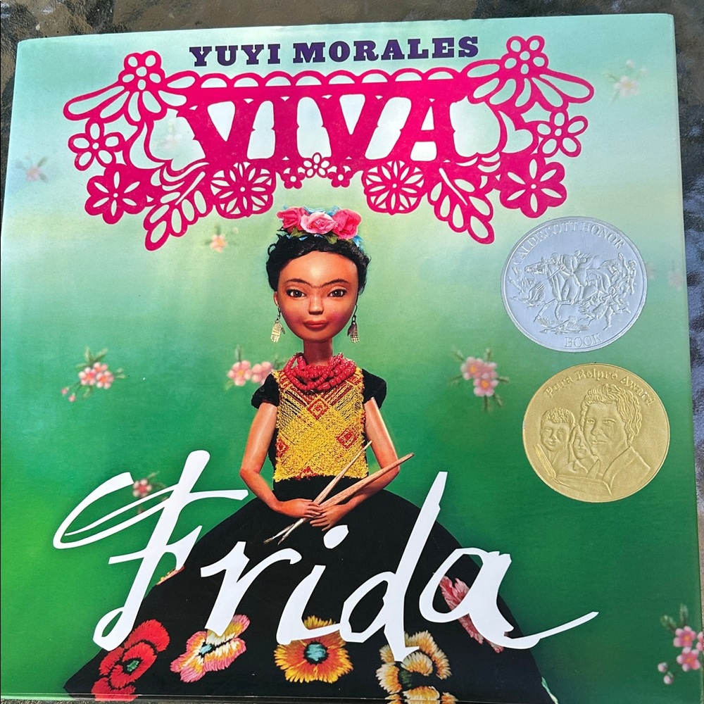 Viva Frida by Yuyi Morales Book